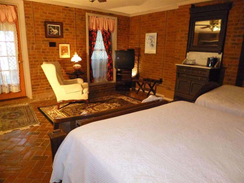 Corners Mansion Inn - A Bed And Breakfast 빅스버그 외부 사진