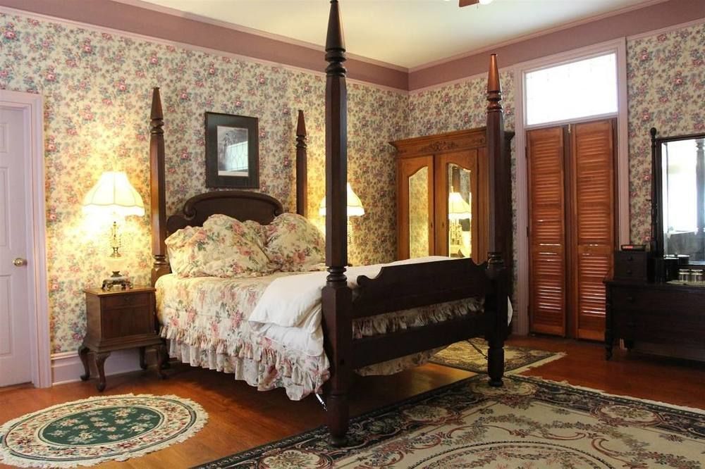 Corners Mansion Inn - A Bed And Breakfast 빅스버그 외부 사진